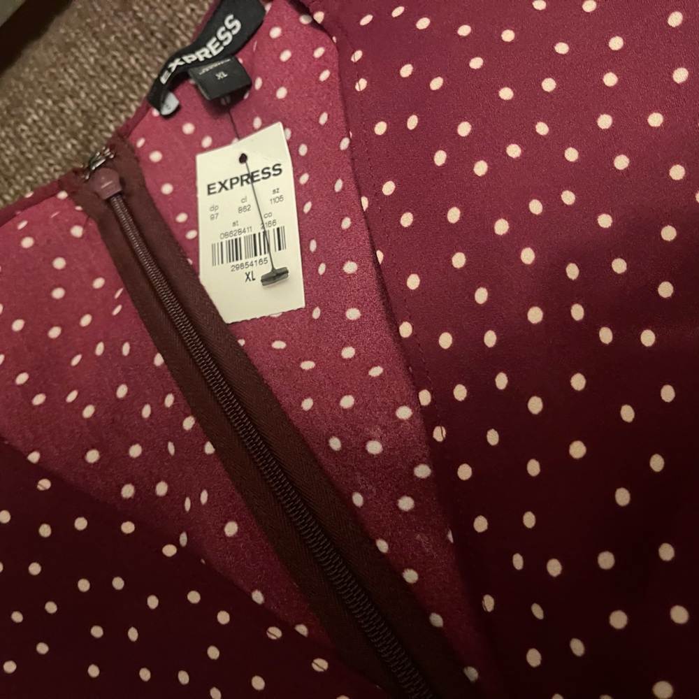 Express Maroon Blouse with Cream Dots - Picture 4 of 11
